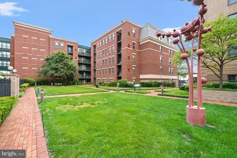 1111 Oronoco St #441, Alexandria, VA 22314