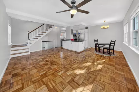 1103 Beverley Dr, Alexandria, VA 22302