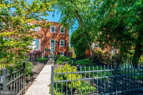 610 S Fayette St, Alexandria, VA 22314