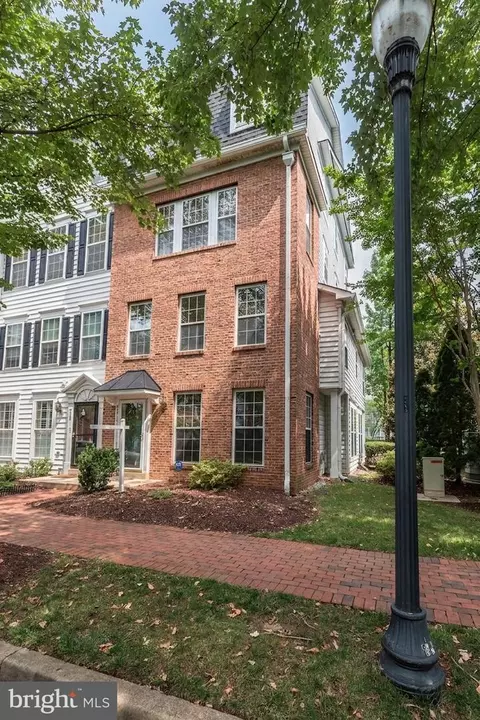 257 Cameron Station Blvd, Alexandria, VA 22304