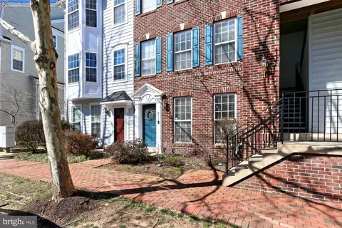 273 Cameron Station Blvd, Alexandria, VA 22304