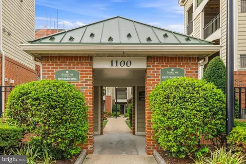 1100 Quaker Hill Dr #129, Alexandria, VA 22314