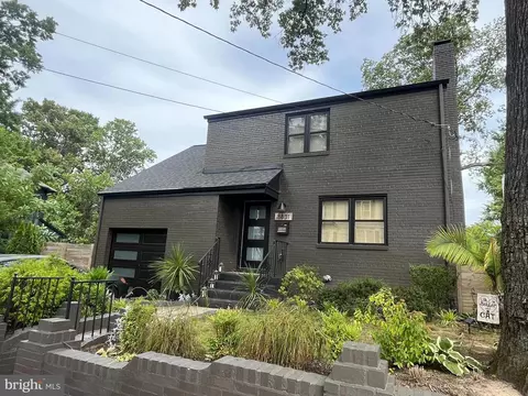 3831 Elbert Ave, Alexandria, VA 22305