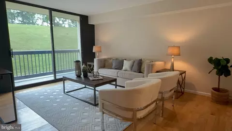 6300 Stevenson Ave #119, Alexandria, VA 22304