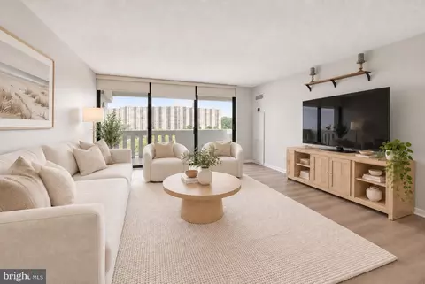 6101 Edsall Rd #1210, Alexandria, VA 22304