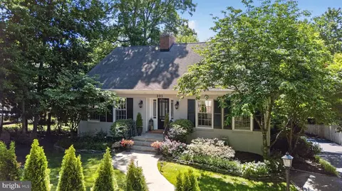 301 Columbia Rd, Alexandria, VA 22302