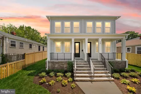 31 E Reed Ave, Alexandria, VA 22305