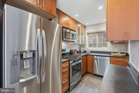3486 Gunston Rd #721-3486, Alexandria, VA 22302
