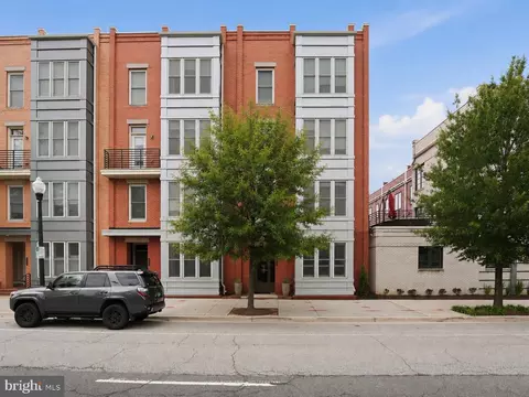1912 Potomac Ave #101, Alexandria, VA 22301