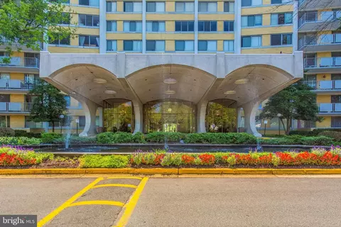 301 N Beauregard St #1017, Alexandria, VA 22312