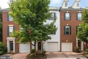 4908 Gardner Dr, Alexandria, VA 22304