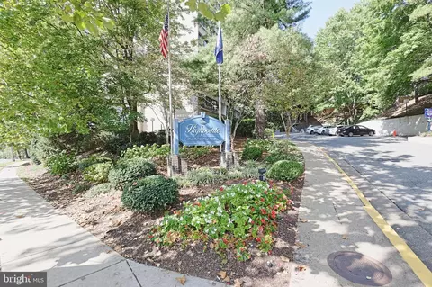 5911 Edsall Rd #614, Alexandria, VA 22304