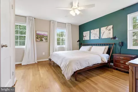 1751 N Cliff St, Alexandria, VA 22301