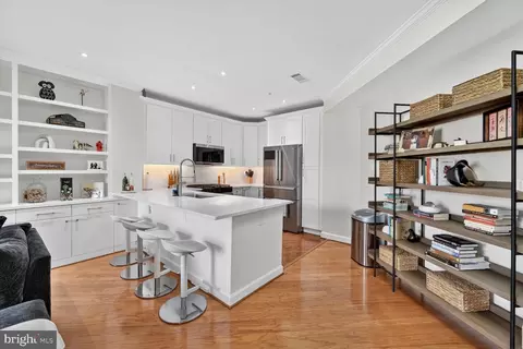 400 Cameron Station Blvd #421, Alexandria, VA 22304