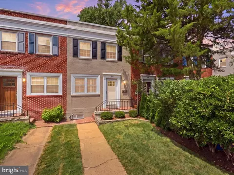 519 S Fayette St S, Alexandria, VA 22314
