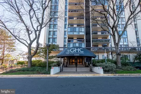 5300 Holmes Run Pkwy #1206, Alexandria, VA 22304