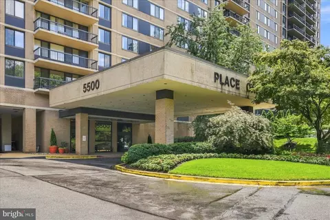 5500 Holmes Run Pkwy #512, Alexandria, VA 22304