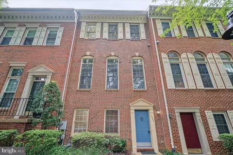 4668 W Braddock Rd, Alexandria, VA 22311