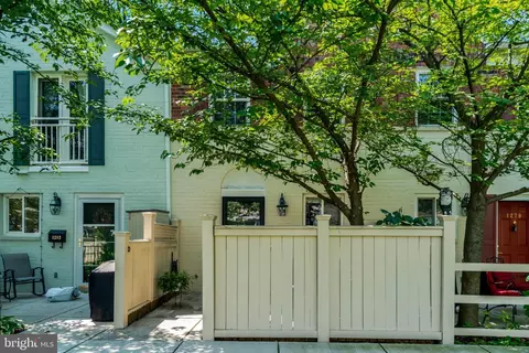 1281 N Van Dorn St, Alexandria, VA 22304