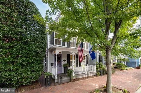 620 S Saint Asaph St S, Alexandria, VA 22314