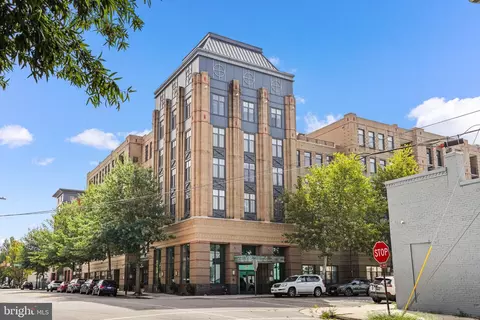 525 N Fayette St #621, Alexandria, VA 22314