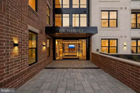 811 N Columbus St #307, Alexandria, VA 22314