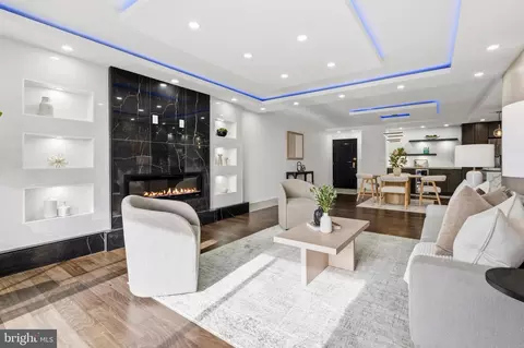 6101 Edsall Rd #1107, Alexandria, VA 22304