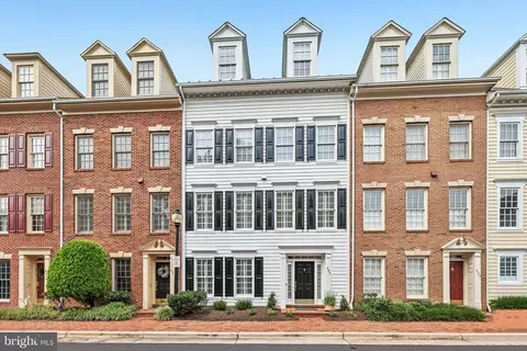 405 S Fayette St, Alexandria, VA 22314