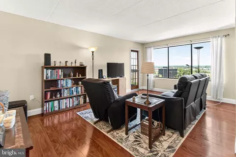 6300 Stevenson Ave #1122, Alexandria, VA 22304