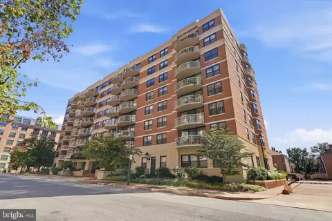 1200 Braddock Pl #409, Alexandria, VA 22314
