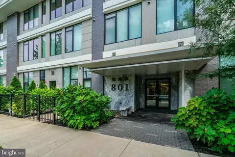801 N Fairfax St #212, Alexandria, VA 22314