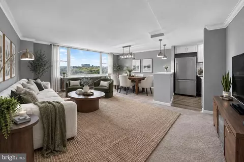 4600 Duke St #1412, Alexandria, VA 22304