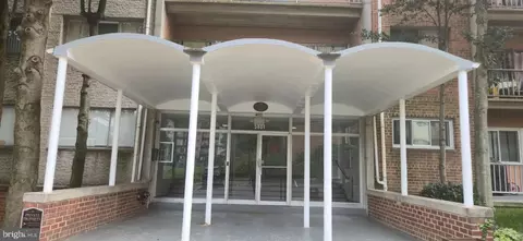 5801 Quantrell Ave #508, Alexandria, VA 22312