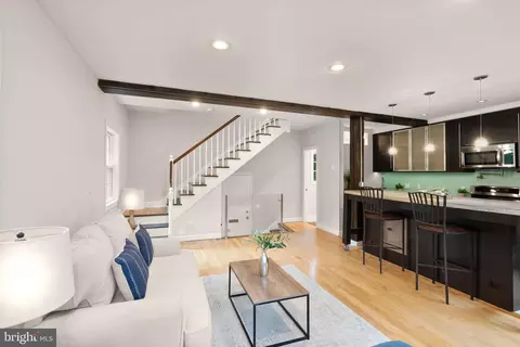 3603 Gunston Rd, Alexandria, VA 22302