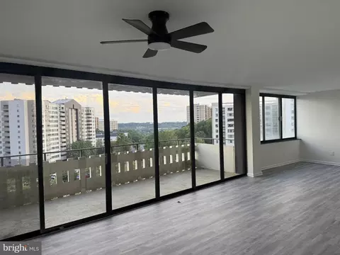 6301 Stevenson Ave #911, Alexandria, VA 22304