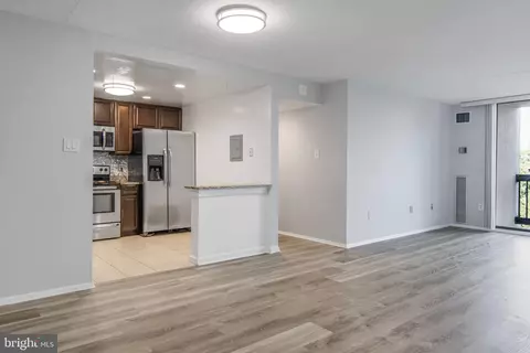 6300 Stevenson Ave #312, Alexandria, VA 22304