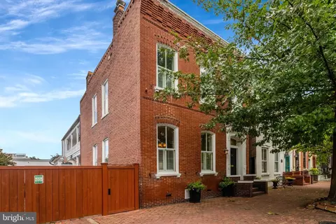 1215 Duke St, Alexandria, VA 22314