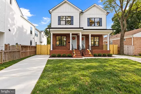 103 E Oxford Ave # A, Alexandria, VA 22301
