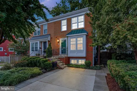 15 E Del Ray Ave, Alexandria, VA 22301