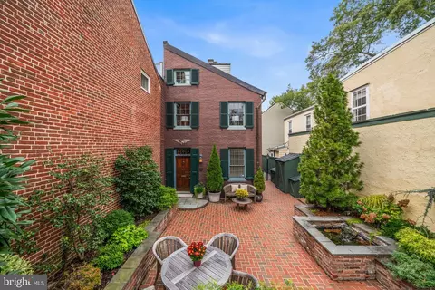 403 S Fairfax St, Alexandria, VA 22314