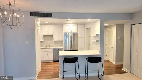 6301 Stevenson Ave #604, Alexandria, VA 22304
