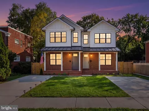 417 E Nelson Ave, Alexandria, VA 22301
