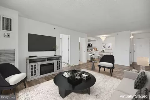 5911 Edsall Rd #PH10, Alexandria, VA 22304