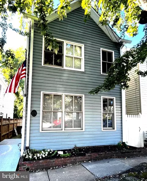 719 S Fairfax St, Alexandria, VA 22314
