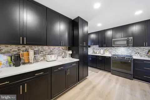 Undisclosed, Alexandria, VA 22304