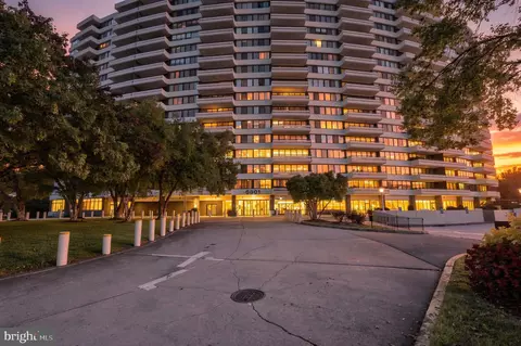 6301 Stevenson Ave #801, Alexandria, VA 22304