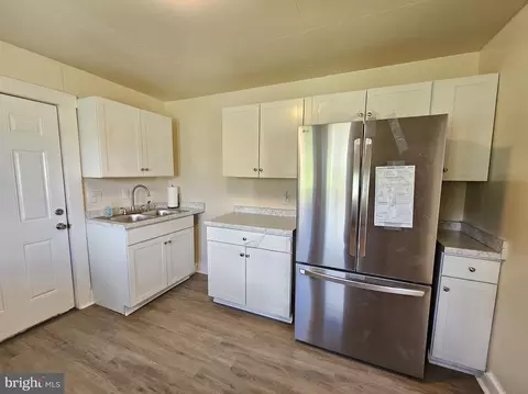 Kitchen - 89 Conner St, Dillwyn, VA 23936 photo 2 of 2