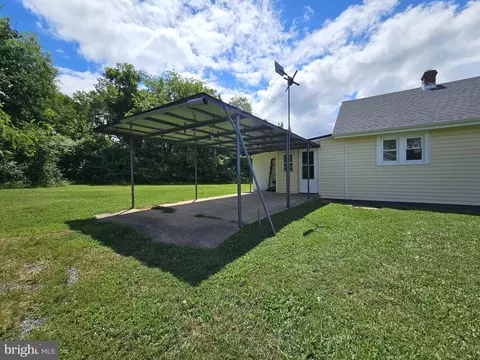 Exterior - 89 Conner St, Dillwyn, VA 23936 photo 6 of 7