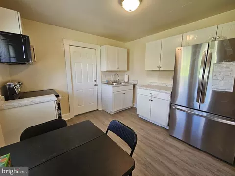 Kitchen - 89 Conner St, Dillwyn, VA 23936 photo 1 of 2