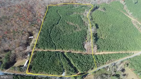 0 Hardware Rd, Scottsville, VA 24562